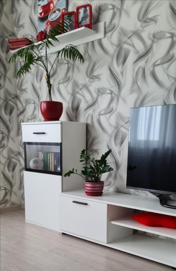 Helena Apartments On Mira 61 Mogilev Extérieur photo